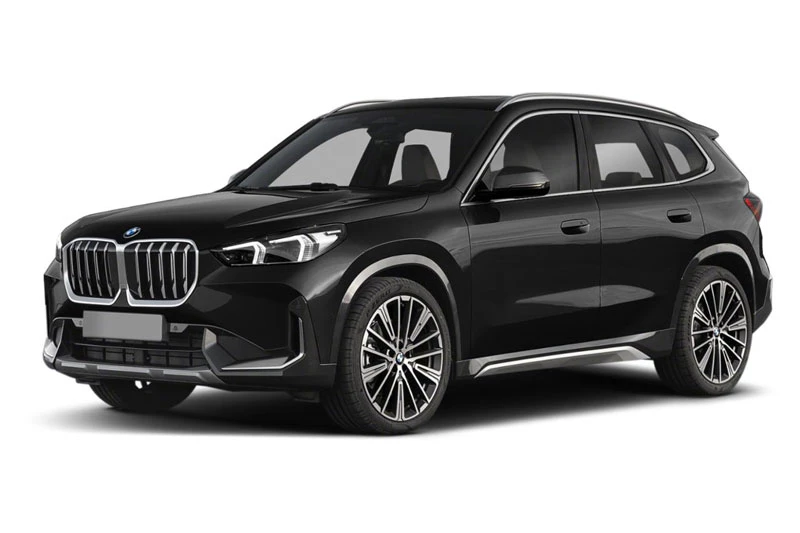 7. BMW X1 xDrive28i 2023 (giá khởi điểm: 38.600 USD).