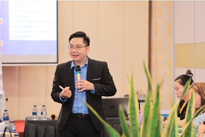 Chiến lược gia Ba Tracy: Người “thổi lửa” cho kinh doanh spa chuyên nghiệp, tử tế