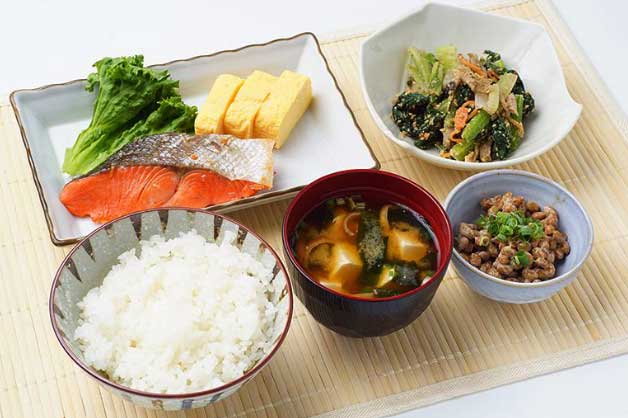 3 thói quen cực kỳ quan trọng giúp người Nhật Bản sống thọ, ai cũng có thể làm được