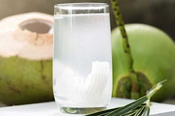 4 khung giờ uống nước dừa tăng lợi ích, giàu dinh dưỡng
