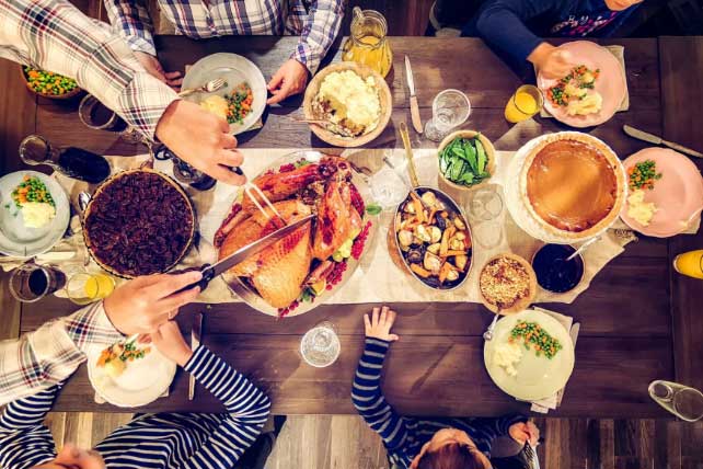 3 thói quen ăn tối dễ bị K, tim mạch, giảm tuổi thọ: Không biết bỏ sớm hối hận không kịp