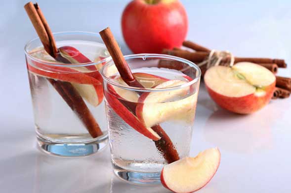 Pha thêm những thứ này vào nước uống hằng ngày đảm bảo da đẹp dáng xinh