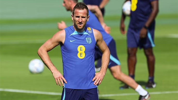 Harry Kane nguy cơ nhận thẻ khi còn chưa ra sân ở World Cup 2022