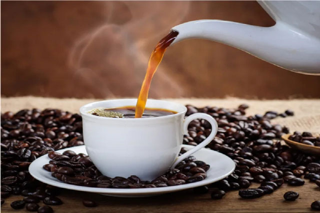 Những người này tuyệt đối không nên uống cà phê