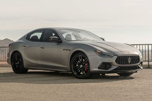 Top 10 ô tô mất giá nhiều nhất sau 5 năm sử dụng