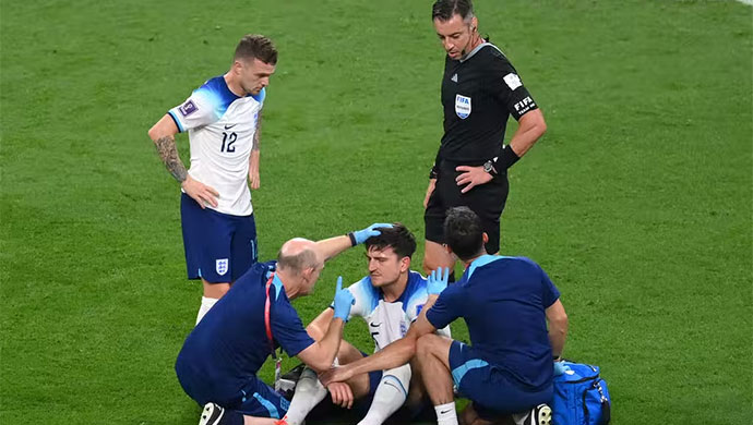 Dính chấn thương đầu, Maguire nguy cơ lỡ trận đấu tới của ĐT Anh