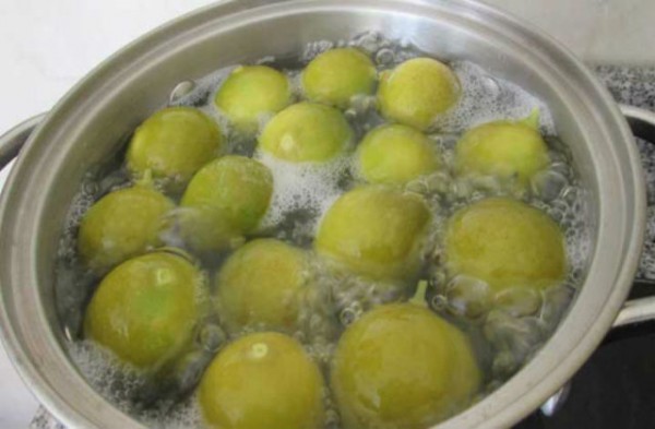 Uống nước chanh luộc theo cách này cả đời bạn không còn lo mỡ thừa