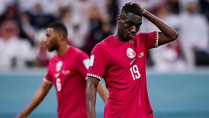 Qatar là đội chủ nhà tệ nhất lịch sử World Cup
