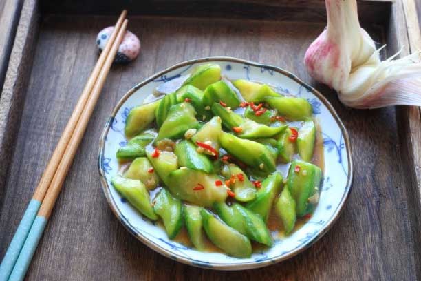 Xào mướp cho thêm thứ này vừa mềm ngọt lại xanh mướt, không bị ra nước