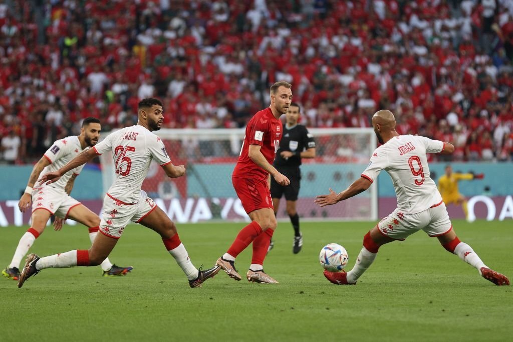 Đan Mạch và Tunisia chia điểm trong trận cầu không bàn thắng