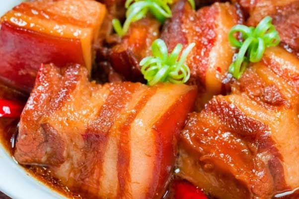 Thịt kho tàu nấu theo cách này ngon như mẹ nấu: Thịt mềm ngon, béo ngậy lên màu đẹp mắt