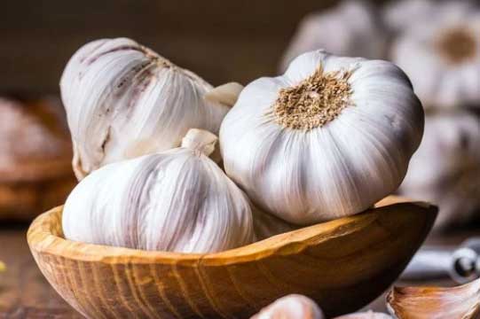 2 cách ăn tỏi giúp bồi bổ sức khỏe, đặc biệt là trong mùa lạnh