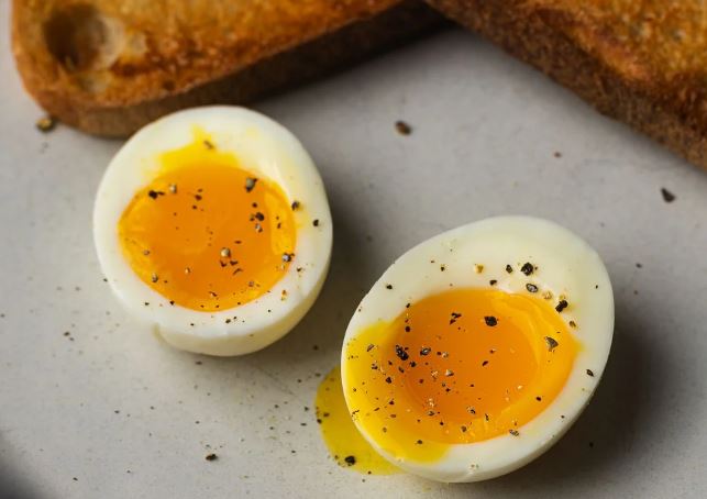 Ăn một quả trứng luộc vào buổi sáng, sau một thời gian cơ thể sẽ thay đổi thế nào?