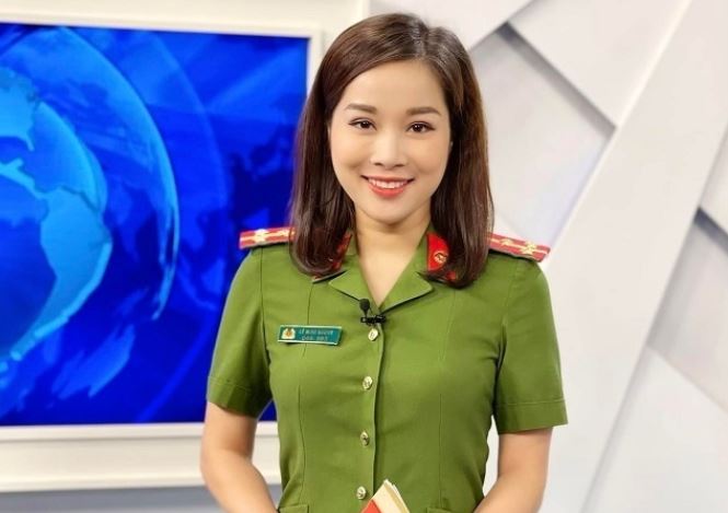 D&#xE0;n m&#x1EF9; nh&#xE2;n &#x2018;v&#x169; tr&#x1EE5; VFC&#x2019;: Tr&#xEA;n phim l&#xE0; ngh&#x1EC7; s&#x129;, ngo&#xE0;i &#x111;&#x1EDD;i l&#xE0; chi&#x1EBF;n s&#x129;