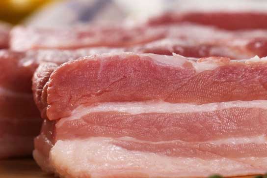 Mua thịt lợn cứ nhắm 4 “điểm vàng” này mà mua, tiểu thương phải nể vì bạn quá thông thái