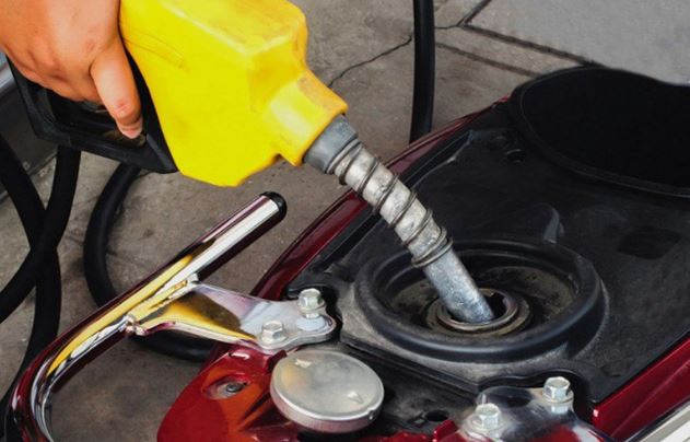 Người bán xăng tiết lộ: Buổi sáng đừng đổ dầu, buổi chiều đừng đổ xăng, giúp bạn tiết kiệm hơn