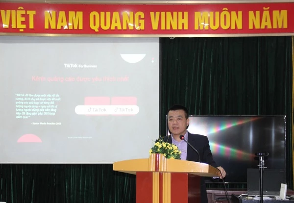 Ông Nguyễn Lâm Thanh, đại diện Tiktok tại Việt Nam phát biểu khai mạc.