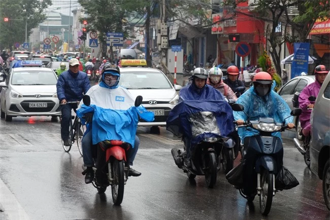 Dự báo thời tiết ngày 25/11/2022: Miền Bắc tiếp tục có mưa, trời rét dưới 17 độ C