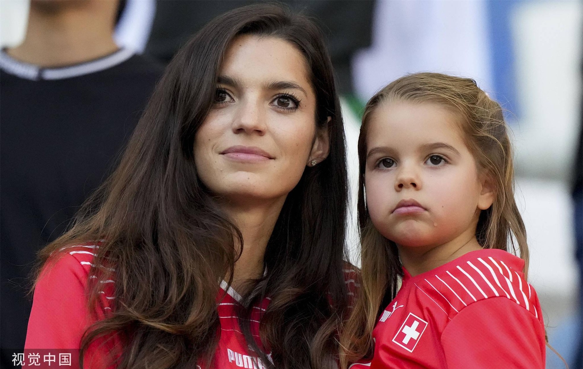 Những bóng hồng xinh tươi trên các khán đài World Cup 2022 ảnh 6