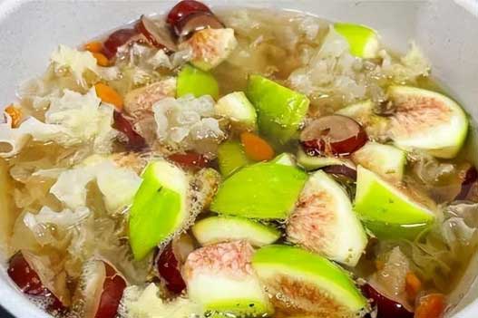 Loại quả mọc dại có dinh dưỡng cực cao, muối chua hay nấu chè đều rất ngon