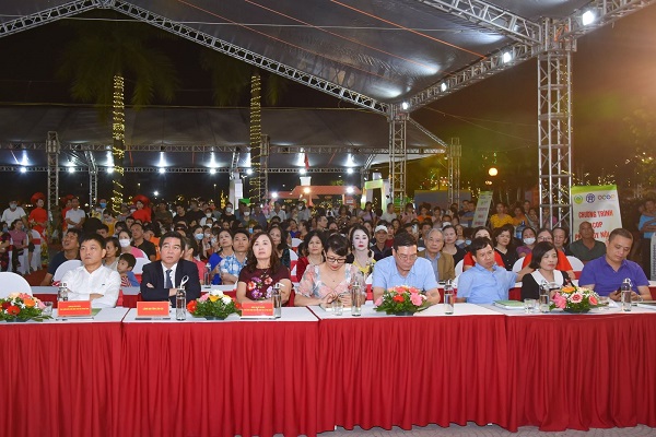Khai mạc Lễ hội sản phẩm OCOP gắn với văn hóa miền Trung và Tây Nguyên