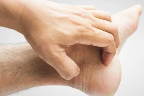 Ngứa ở 7 vị trí là dấu hiệu cảnh báo cơ thể có khối u ác tính, số 3 nhiều người gặp nhất