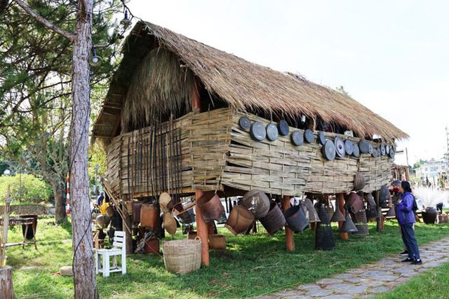 ‘Thiên đường Tây Nguyên’ ấn tượng bên hồ Xuân Hương