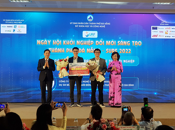 Mô hình "Tủ nuôi đông trùng hạ thảo" đạt giải Nhất cuộc thi Khởi nghiệp đổi mới sáng tạo TP Đà Nẵng năm 2022