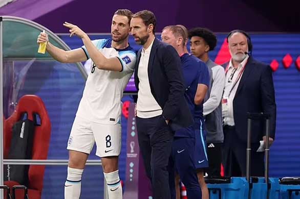 Fan ĐT Anh chỉ trích quyết định dùng người của HLV Southgate
