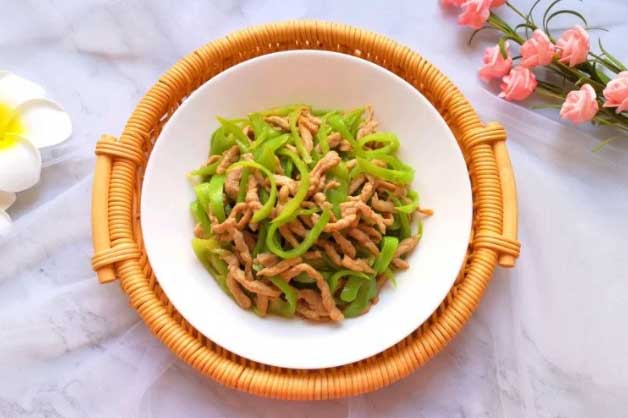 Thịt lợn xào làm theo bước này thịt thơm, mềm ngon, không dai