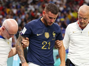 Lucas Hernandez tuyệt vọng vì chấn thương, muốn giải nghệ ở tuổi 26