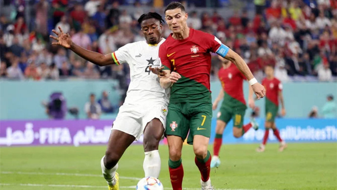 Ronaldo được FIFA miêu tả là 'thiên tài toàn diện'