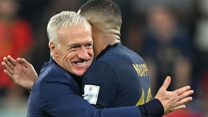 HLV Deschamps: 'Mbappe là thủ lĩnh trầm lặng của ĐT Pháp'