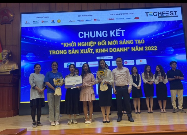 Khởi nghiệp đổi mới sáng tạo 2022: Dự án ứng dụng thảo dược Việt Nam sản xuất mỹ phẩm thiên nhiên được vinh danh