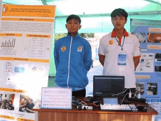 GenZ chế tạo mắt kính thông minh giúp người khiếm thị "tìm lại" ánh sáng