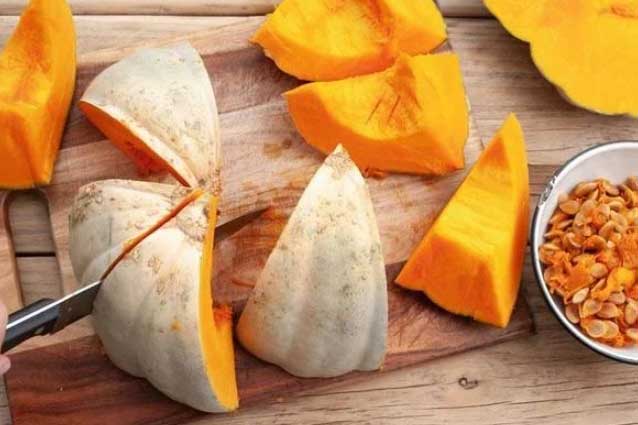 Bí xanh, bí đỏ cắt ra ăn không hết: Làm cách này để bảo quản được lâu, cả tháng không hỏng