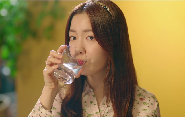 Mẹo giúp da không bị khô, bong tróc chị em nào cũng phải nhớ