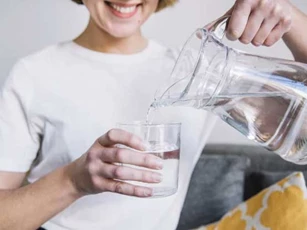 4 thói quen phổ biến tưởng có ích nhưng lại gây hại không ngờ