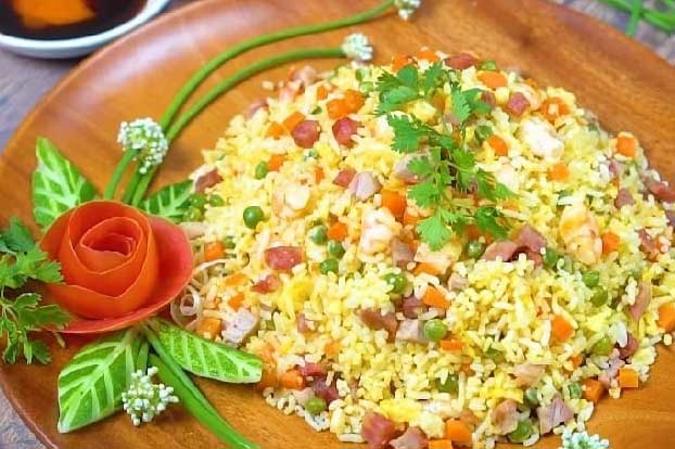 Nếu mê cơm rang bạn nhất định không nên bỏ qua công thức cực ngon này