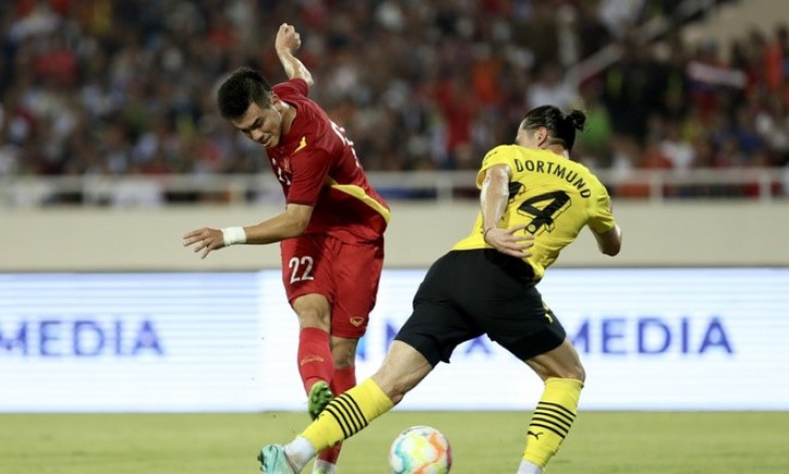 HLV Dortmund hết lời ca ngợi Việt Nam sau thất bại tâm phục khẩu phục