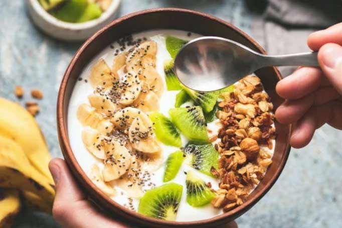 Phụ nữ ăn sáng theo 6 kiểu này sẽ có làn da không tuổi, về già cực ít nếp nhăn