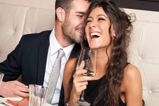 'Đổ vỏ' cho người khác 3 năm nhưng chồng trẻ không cay đắng bằng sự thật vừa biết khi gặp vợ cũ