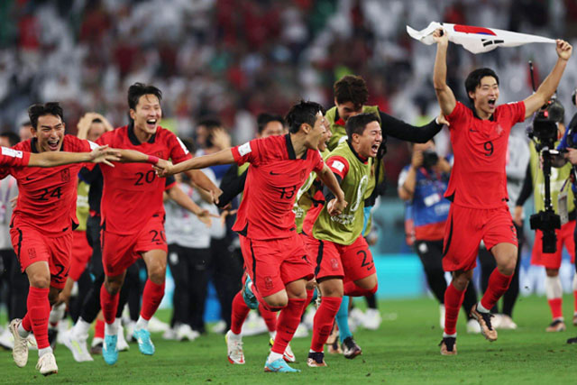 Châu Á lập kì tích chưa từng có trong lịch sử World Cup