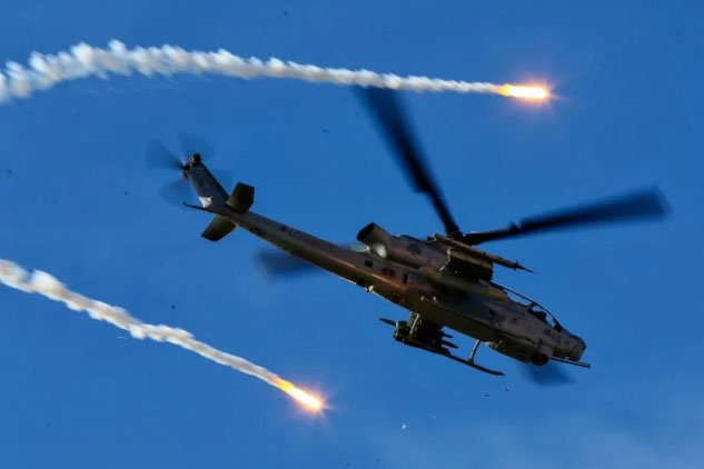 “Siêu rắn độc” AH-1Z Viper trút “mưa” đạn, phóng tên lửa vào mục tiêu