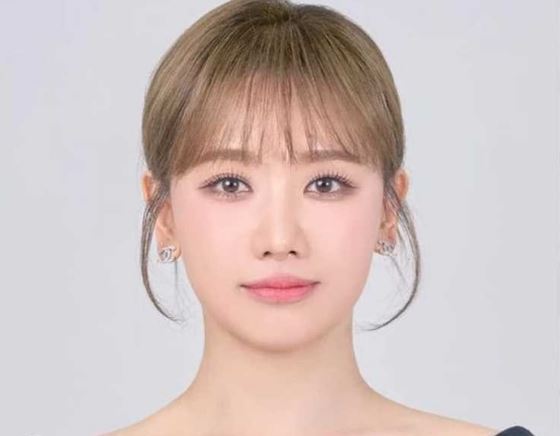 Sao Việt chứng minh nhan sắc qua ảnh thẻ 'đẹp hết phần thiên hạ'