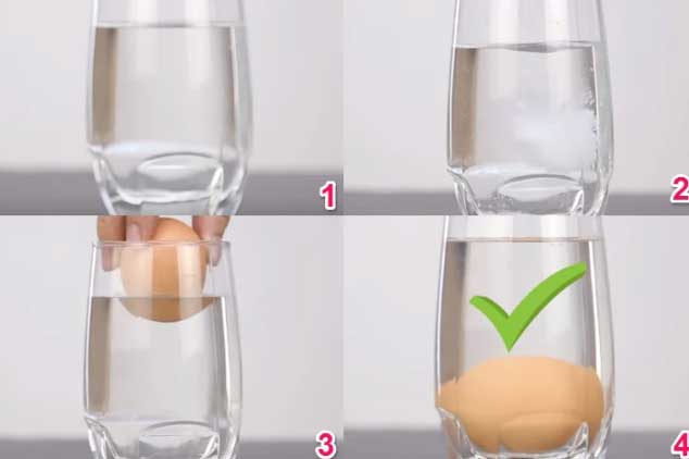 Thả 1 nắm muối nhỏ vào cốc nước rồi bỏ quả trứng gà vào, bạn sẽ thấy điều kỳ diệu xảy ra