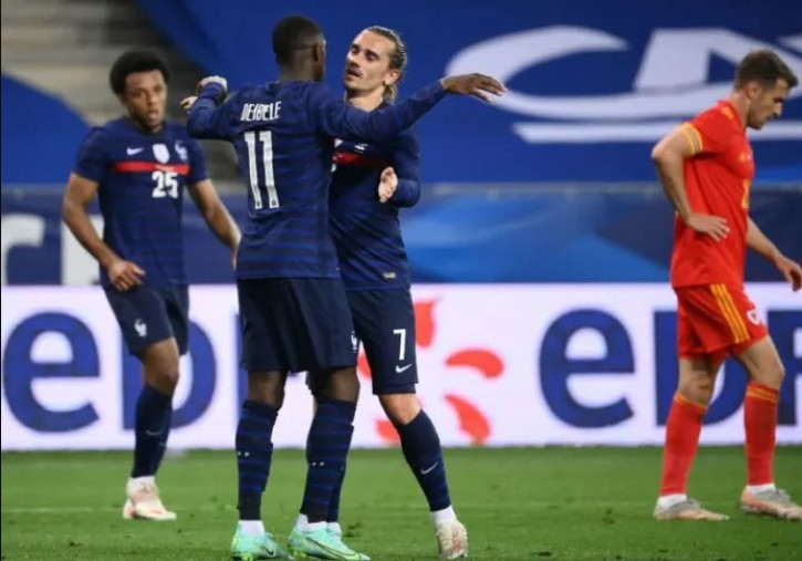 Bỏ qua Mbappe, Patrice Evra kể tên cầu thủ hay nhất ĐT Pháp ở World Cup 2022