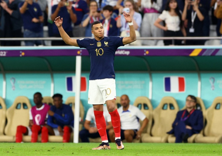 Mbappe rực sáng với 2 siêu phẩm, Pháp hiên ngang tiến vào tứ kết World Cup