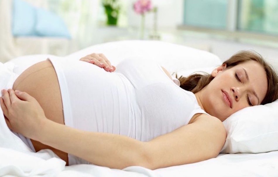 Dấu hiệu cảnh báo nguy hiểm mẹ bầu cần đi khám ngay