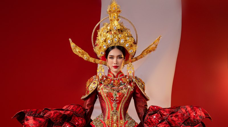Quốc phục "Hoa Trạng Nguyên" của Á hậu Phương Anh tại Miss International 2022